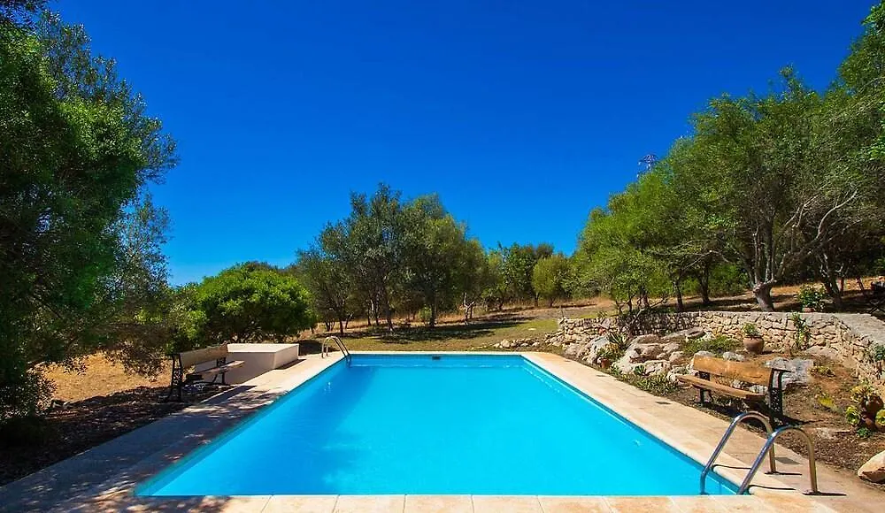 Villa With Pool Near The Beach - Es Garrover Cala Millor
